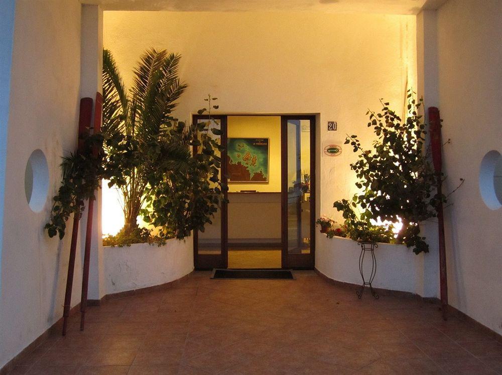 Il Gabbiano Hotel La Maddalena  Buitenkant foto
