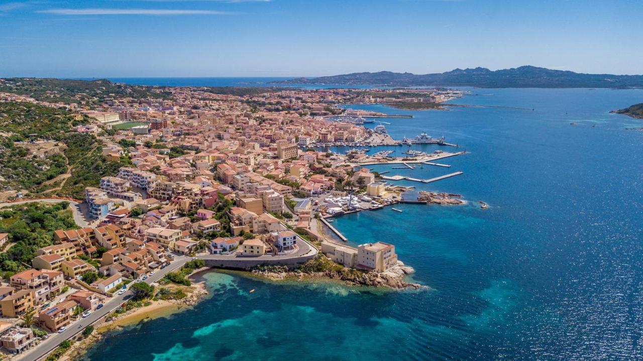Il Gabbiano Hotel La Maddalena  Buitenkant foto