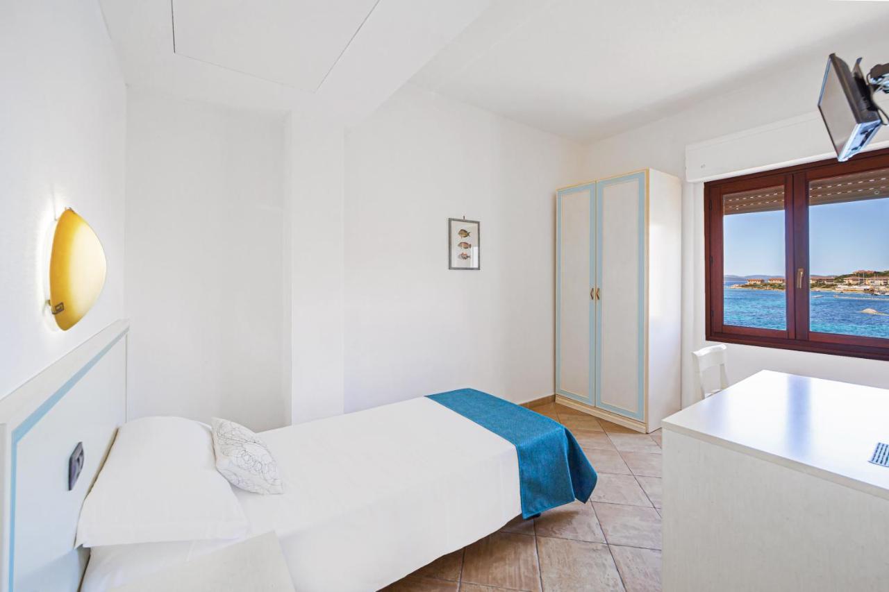 Il Gabbiano Hotel La Maddalena  Buitenkant foto