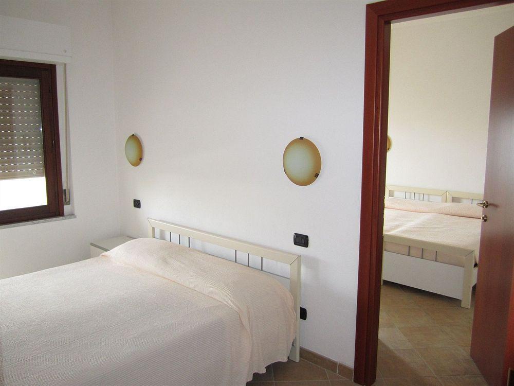 Il Gabbiano Hotel La Maddalena  Buitenkant foto